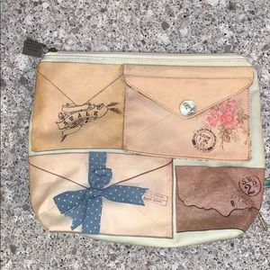 Disaster Designs Cosmetic/toiletry/Accessory bag